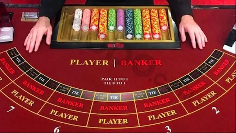 Benefits of playing baccarat at YY777